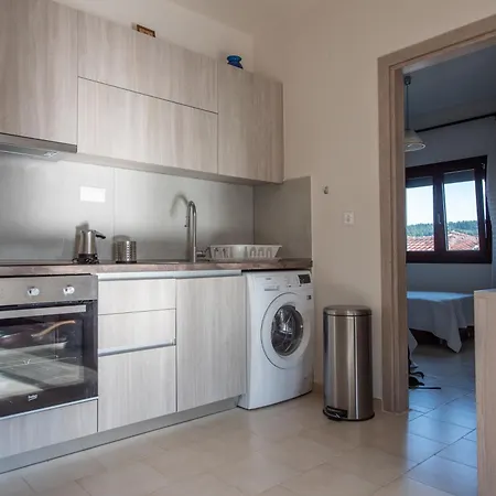 2 υπνοδωματίων 50μ από τη θάλασσα Apartament *