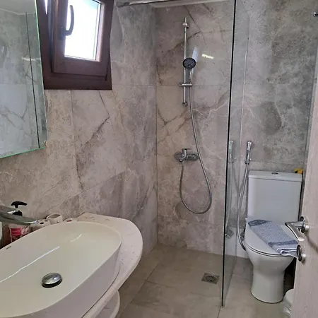 2 υπνοδωματίων 50μ από τη θάλασσα Siviri