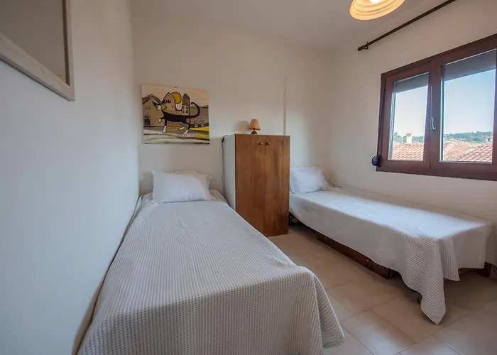 Διαμέρισμα 2 Υπνοδωματίων 50Μ Από Τη Θάλασσα *